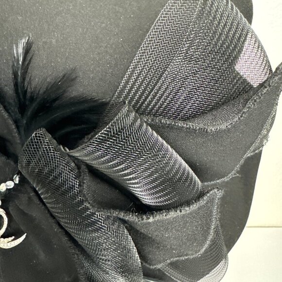Moshita Couture Black Derby Holiday Church Hat Bow Brooch Hand Crafted In USA